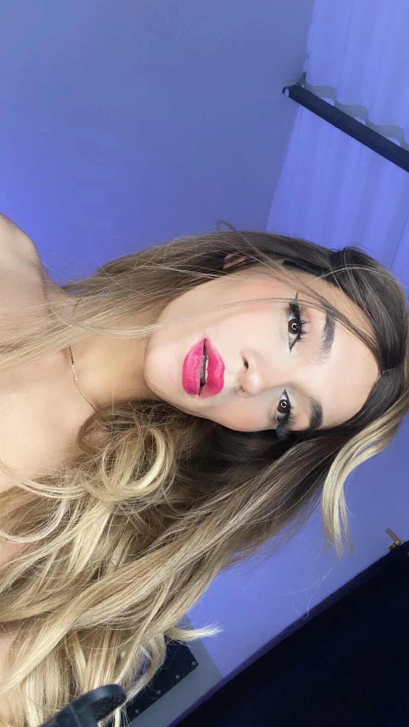 XXX Porn Photo of Nude SexIvon 18