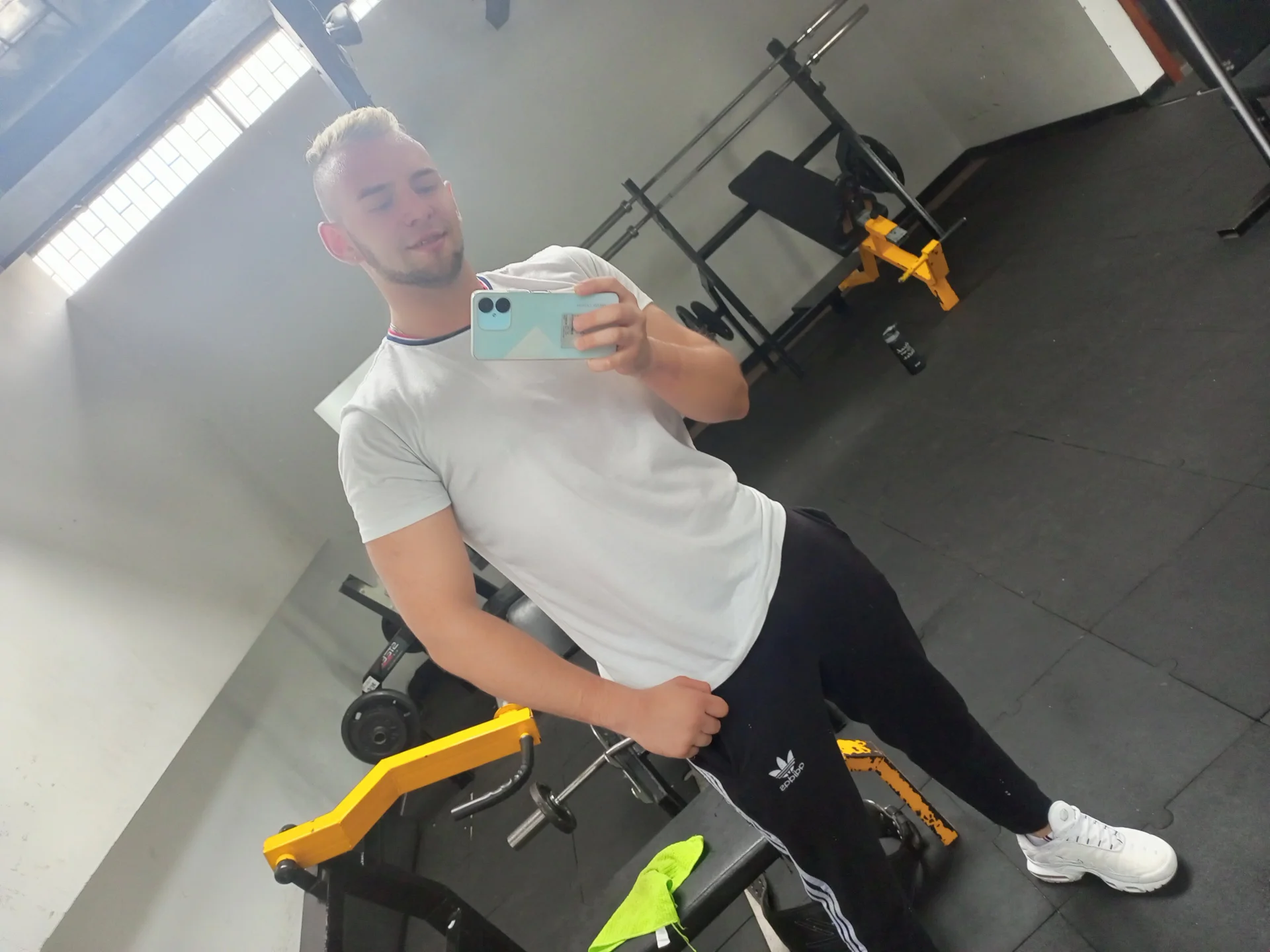 XXX Porn Photo of Nude Damon_Bakert 13