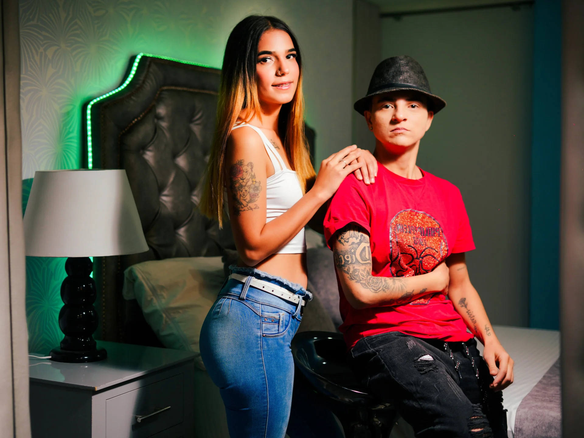 XXX Porn Photo of Nude CarineAndGretta 3