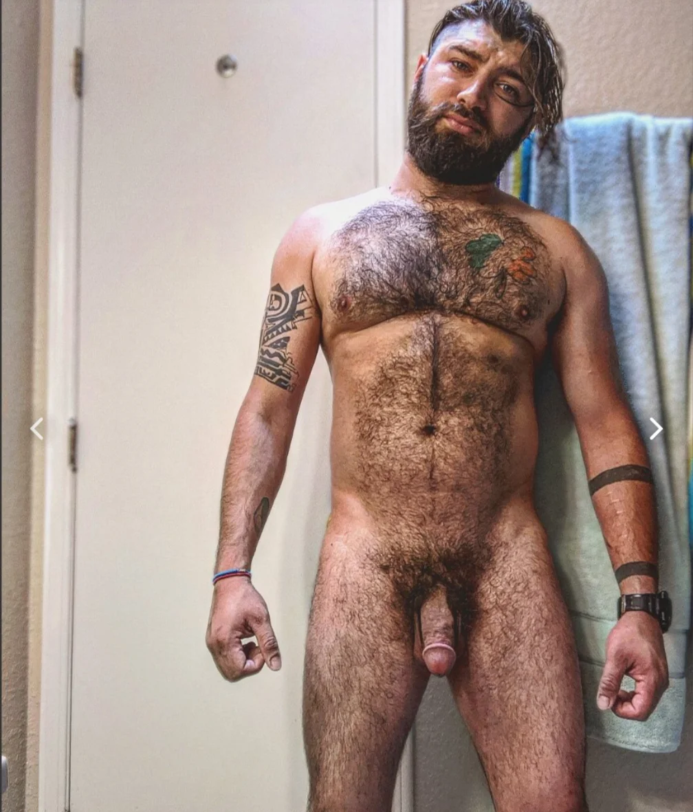 XXX Porn Photo of Nude KeepItInTheGuac 1