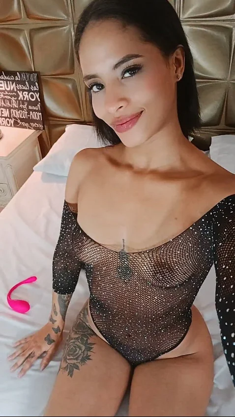 XXX Porn Photo of Nude AnahisBennett 11