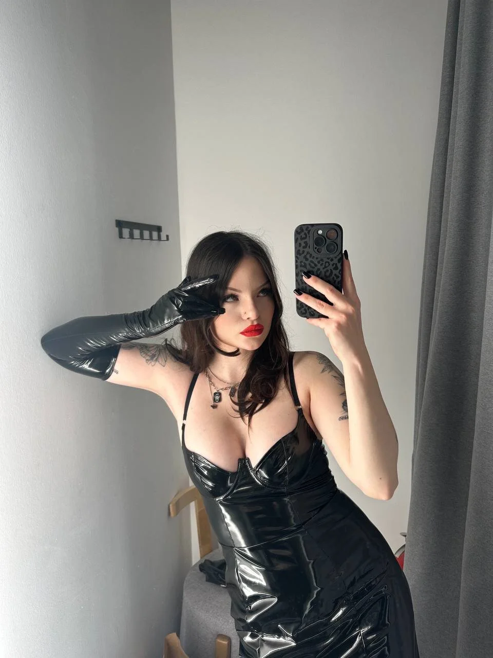 XXX Porn Photo of Nude mistress_anna_dame 3