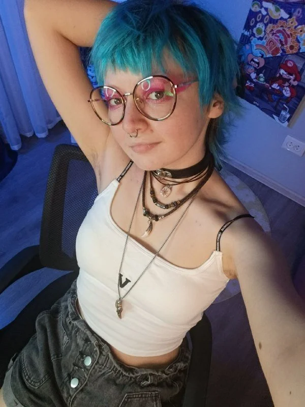 XXX Porn Photo of Nude powderofgun 23