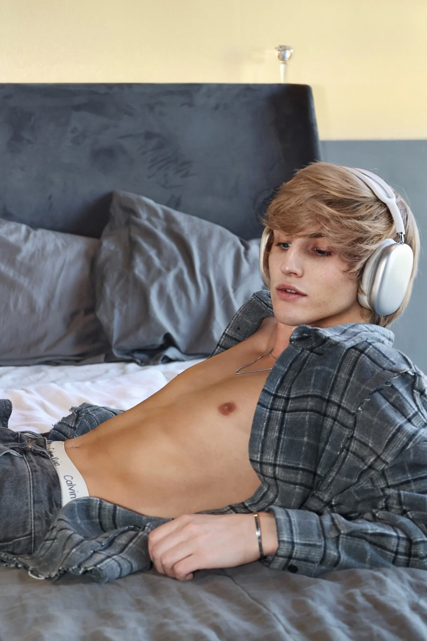 XXX Porn Photo of Nude LionBitchkovsky 2