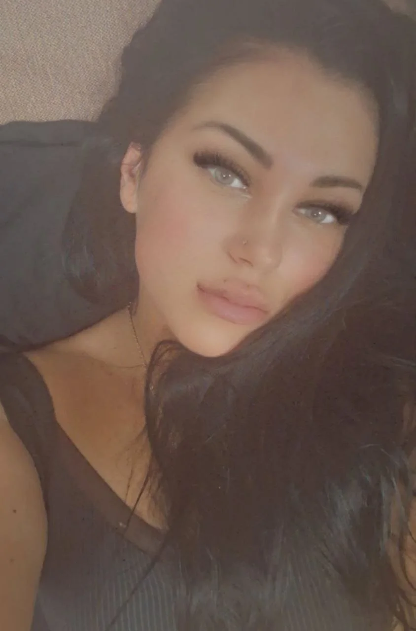 XXX Porn Photo of Nude OnlyMila 6