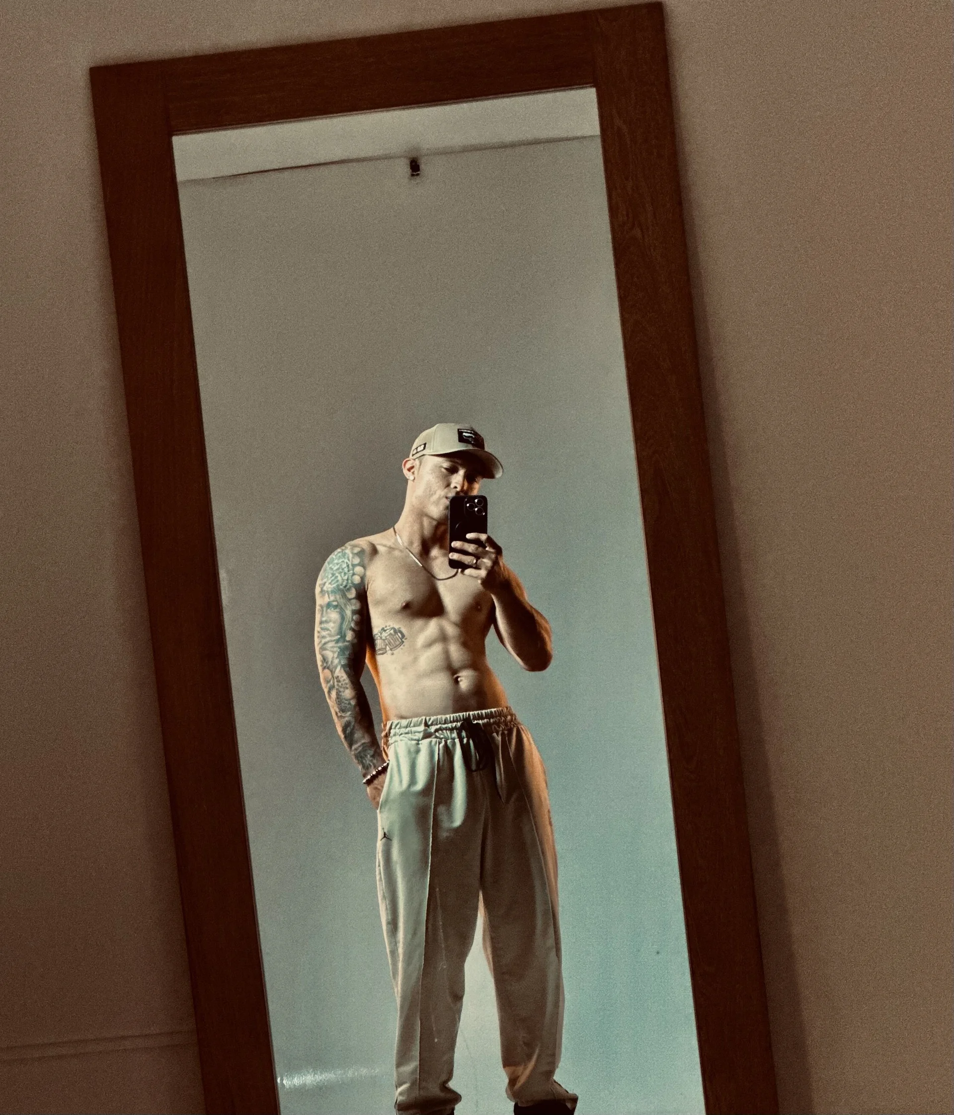 XXX Porn Photo of Nude Alexander_ferre 4