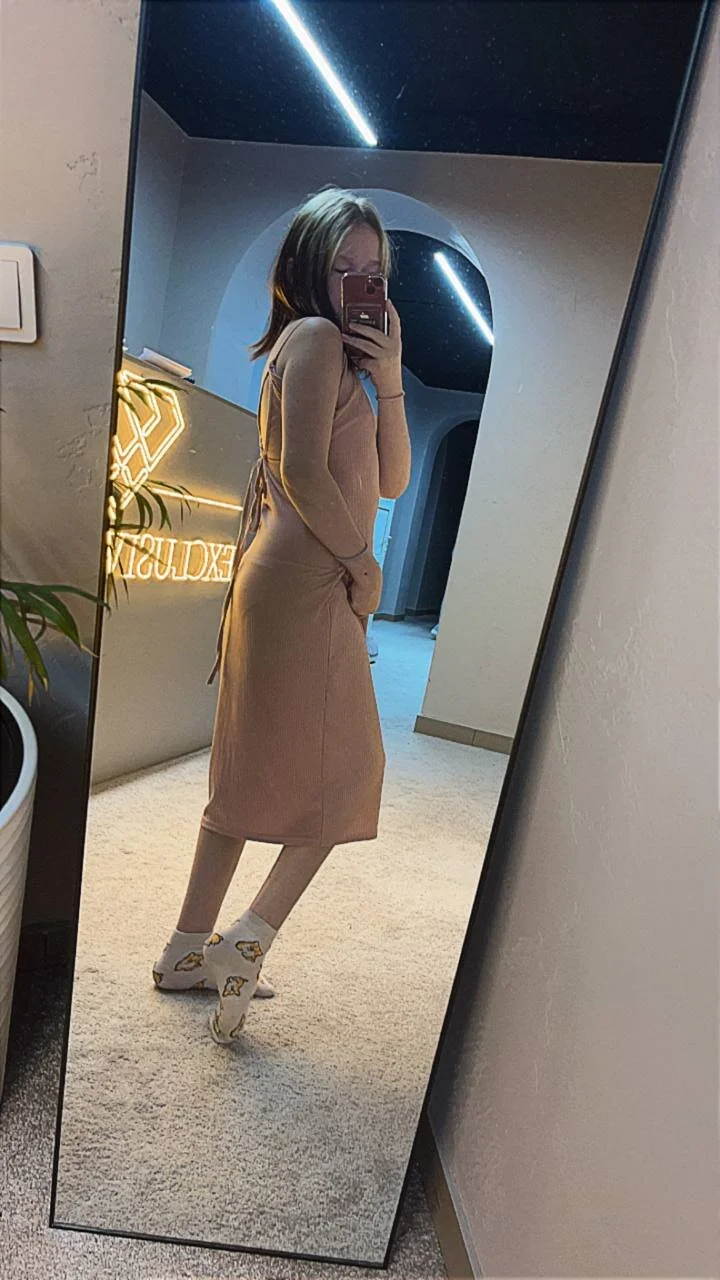 XXX Porn Photo of Nude Sara_Robinson 6