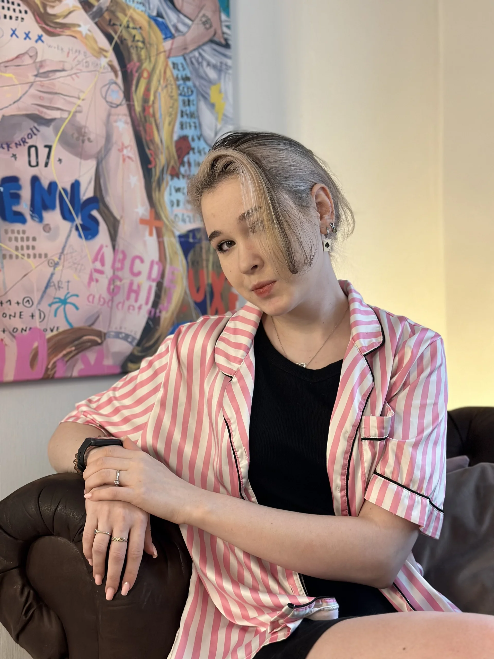 XXX Porn Photo of Nude NelliSimson 3