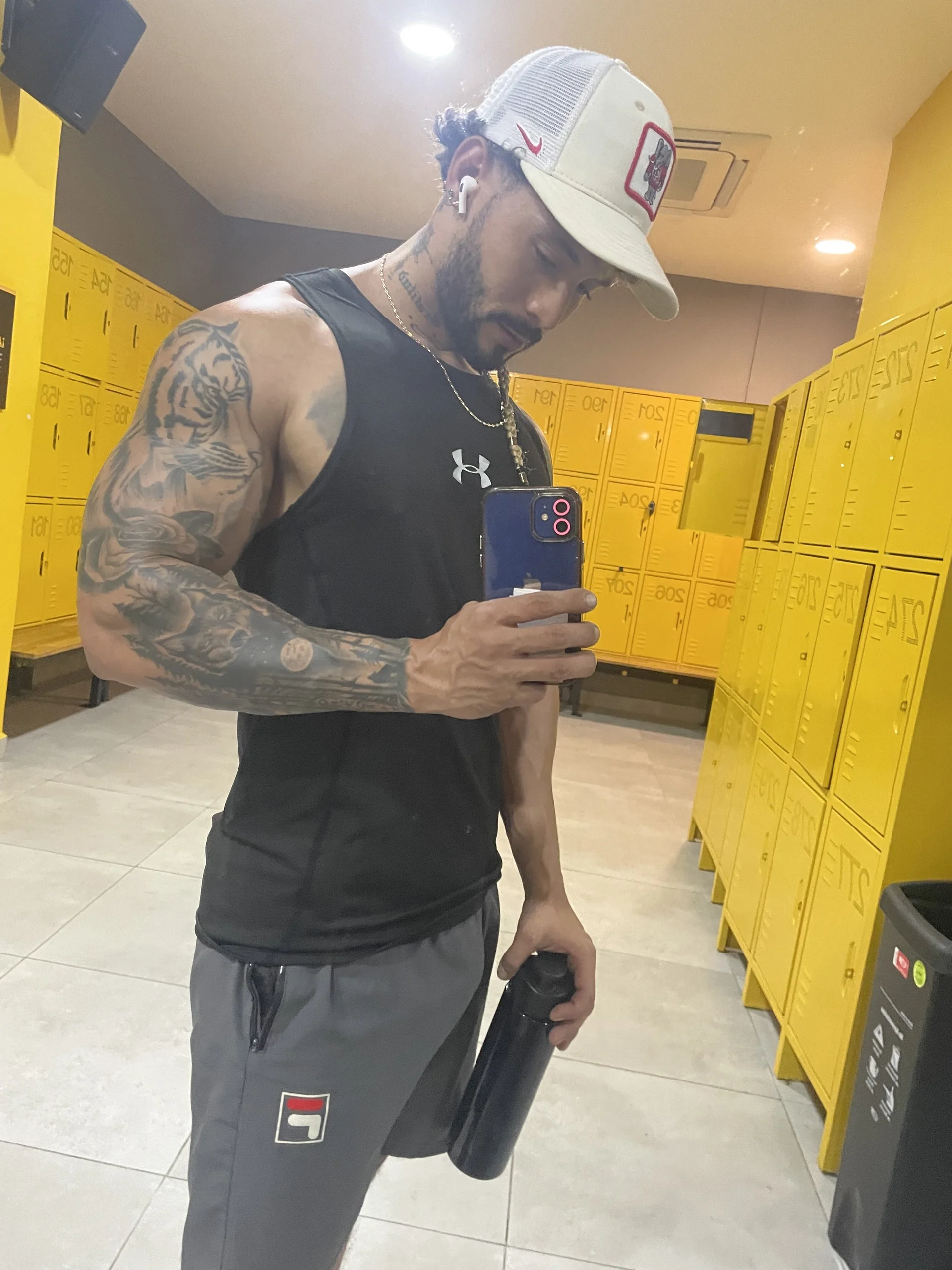 XXX Porn Photo of Nude Alucard_Vlack1 7