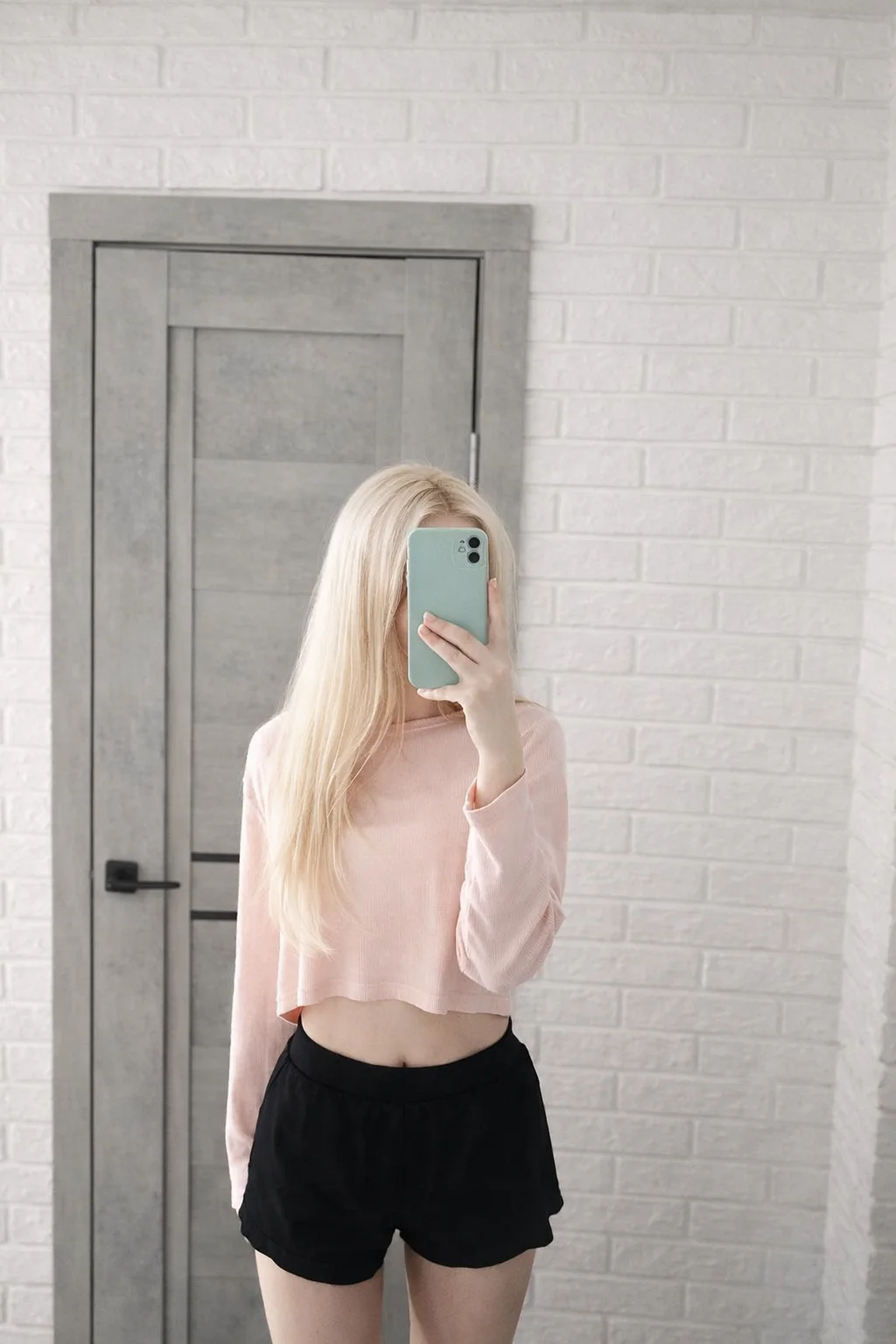 XXX Porn Photo of Nude CarolinePepper 14