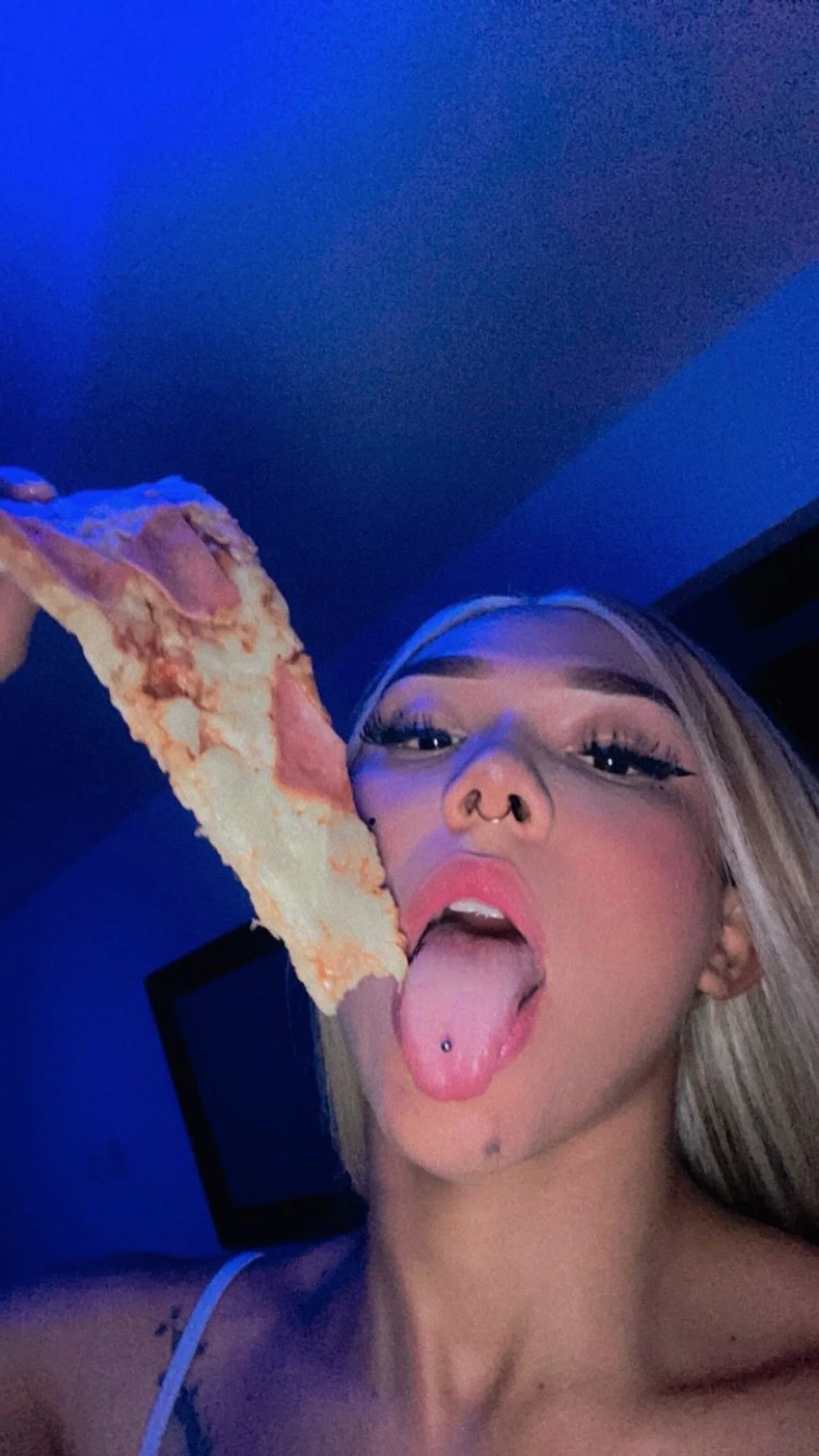 XXX Porn Photo of Nude StassieBell 10
