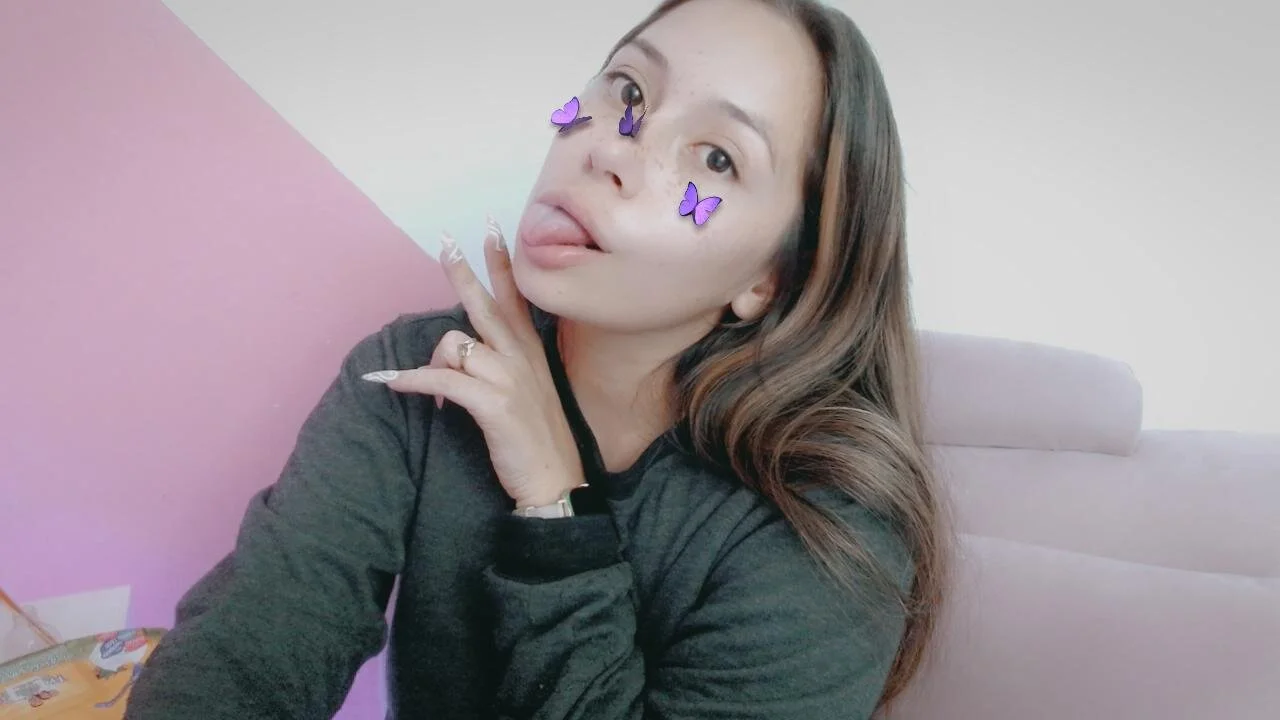 XXX Porn Photo of Nude MommyMiaWs 1