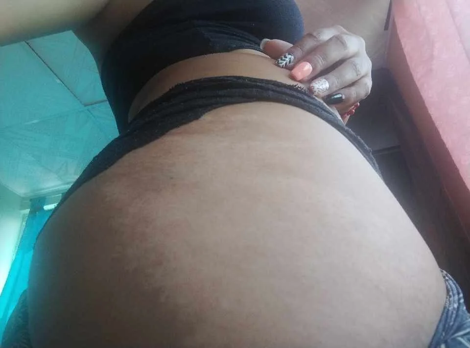 XXX Porn Photo of Nude kiara_milf_ 6
