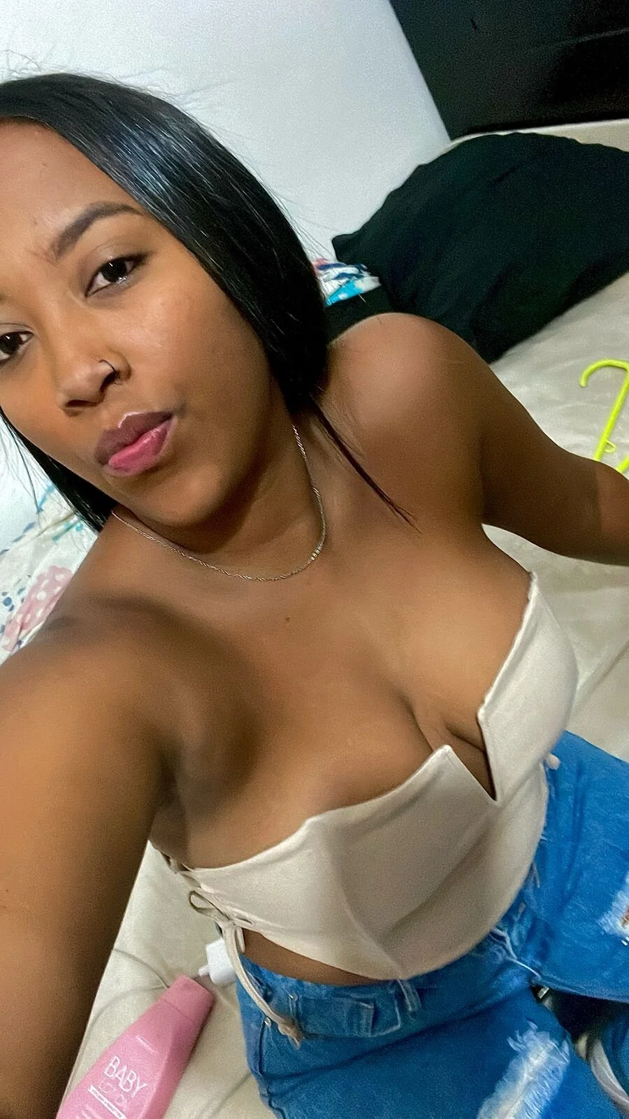 XXX Porn Photo of Nude RoseeCarter 2