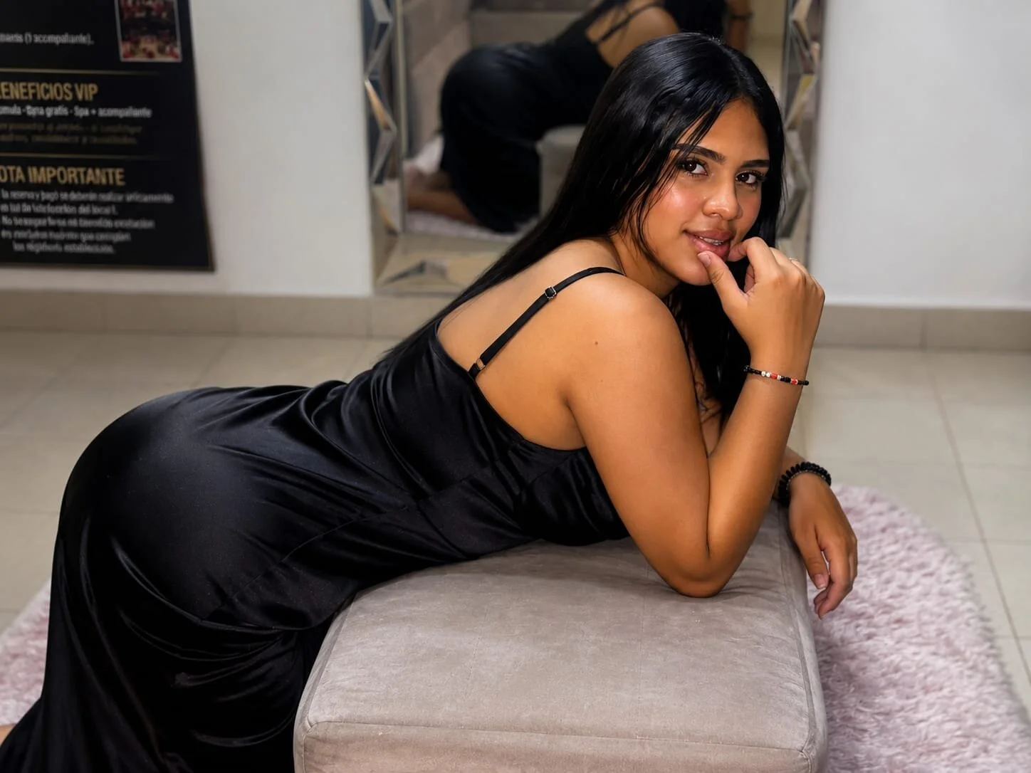 XXX Porn Photo of Nude madelinesquirt 14