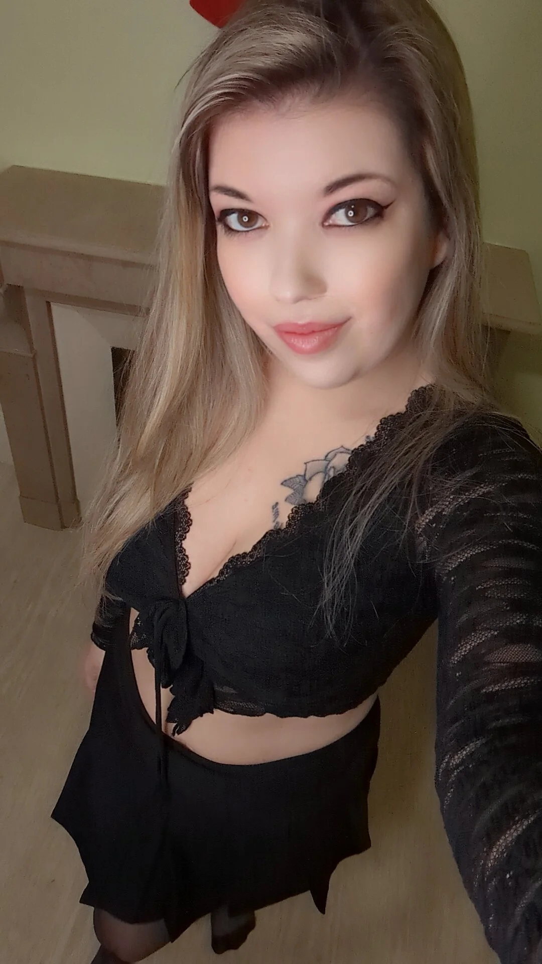 XXX Porn Photo of Nude kamilalova 2