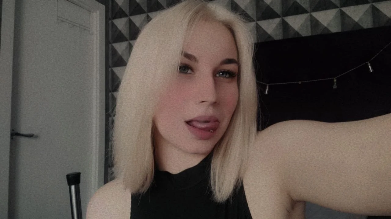 XXX Porn Photo of Nude Love_Fever 3
