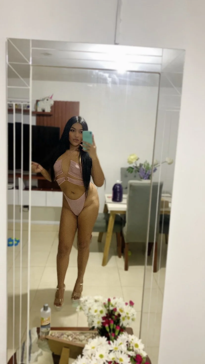 XXX Porn Photo of Nude isabella1sexy 31