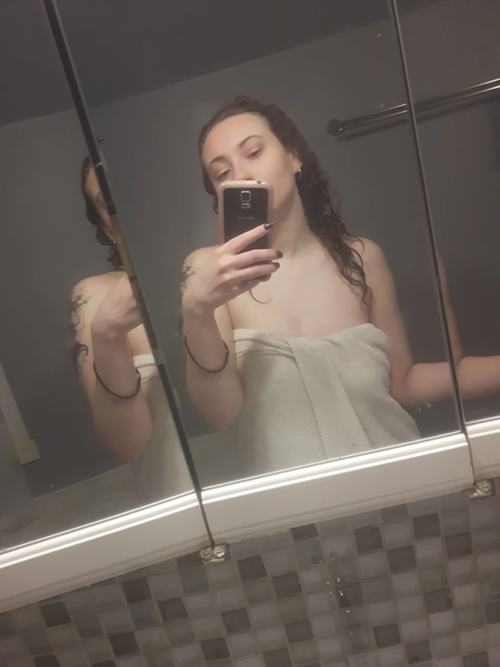 XXX Porn Photo of Nude mistress_kasha 5