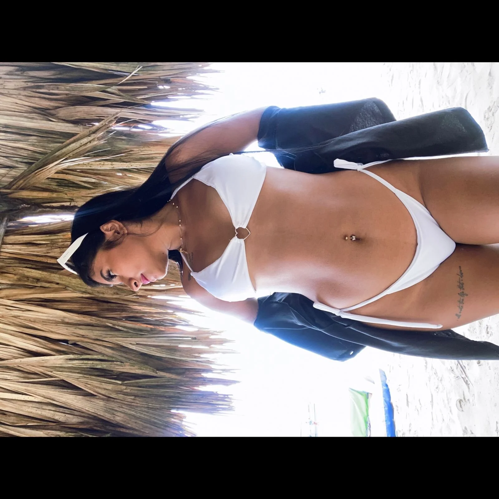 XXX Porn Photo of Nude anahi__s 4