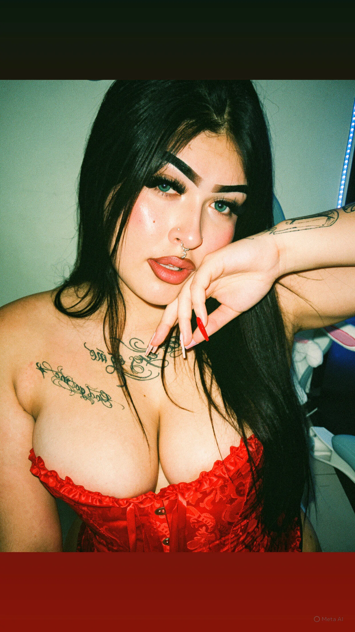 XXX Porn Photo of Nude hollycute__ 15
