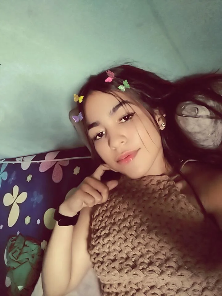 XXX Porn Photo of Nude skinnysofia18 25