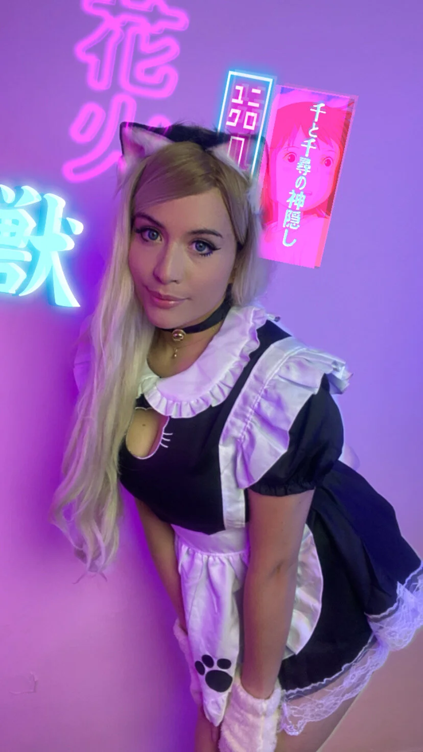 XXX Porn Photo of Nude charlottejacks 11