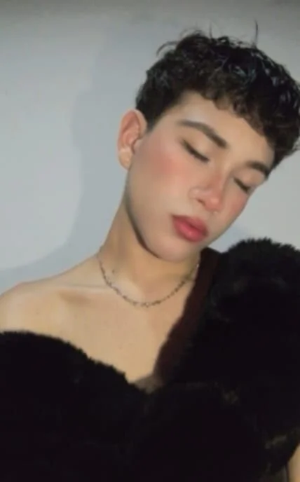 XXX Porn Photo of Nude LAYAN_FEMBOY 4