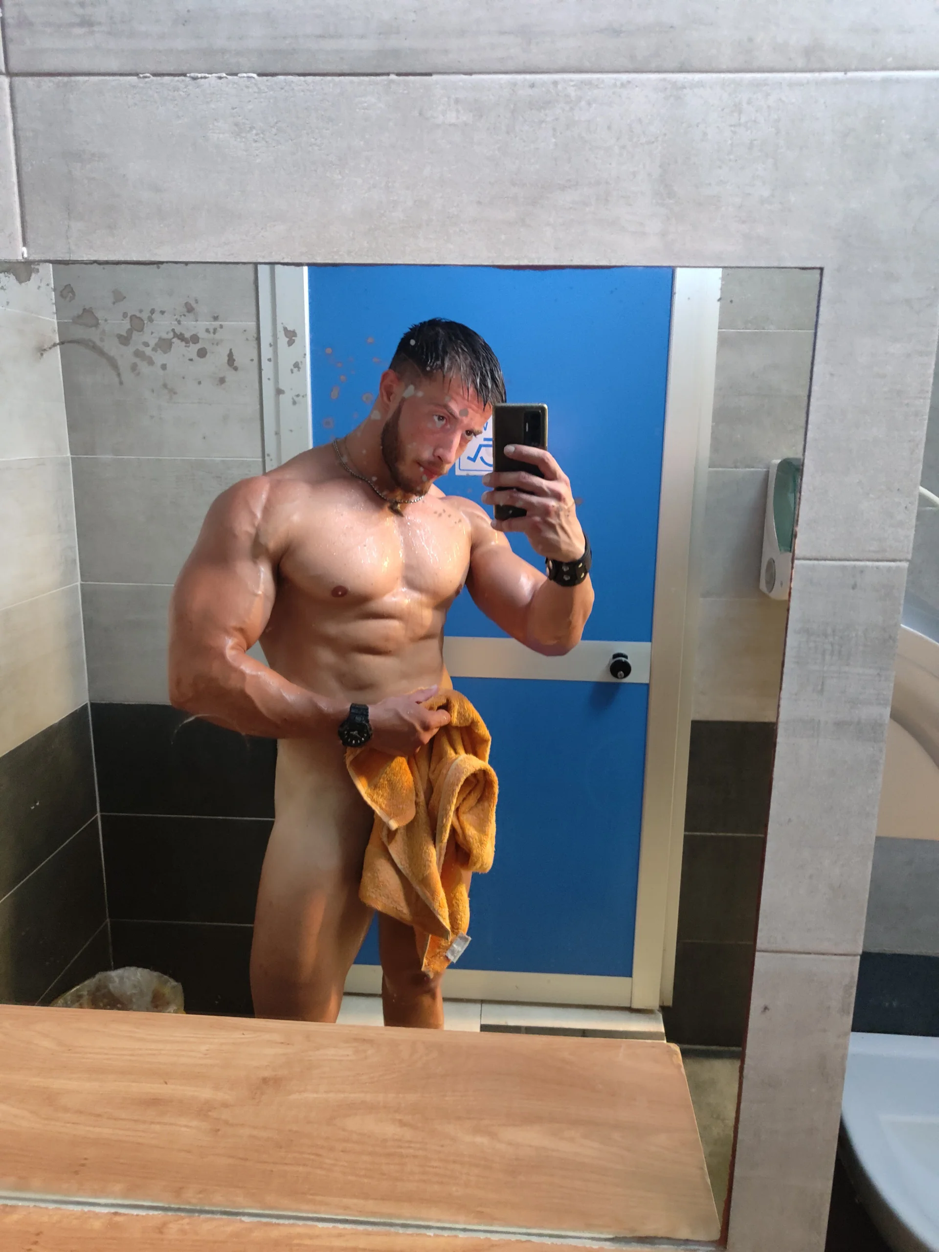 XXX Porn Photo of Nude mrfitmuscle 1