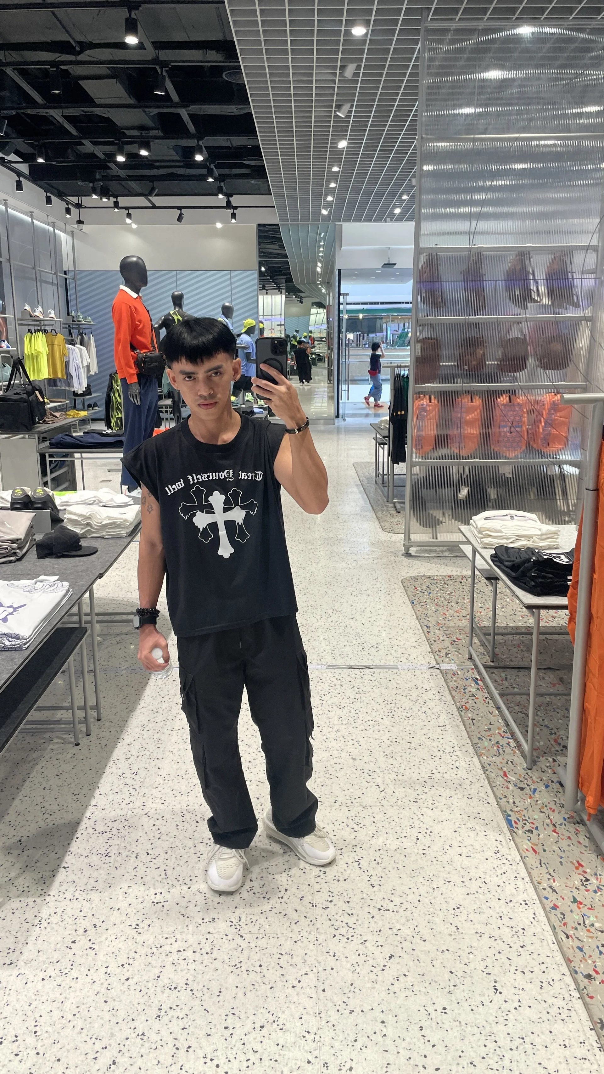 XXX Porn Photo of Nude urhunky_boy 9