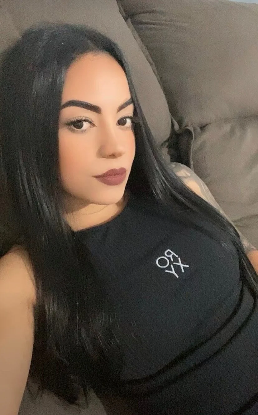 XXX Porn Photo of Nude Morenaviip 3