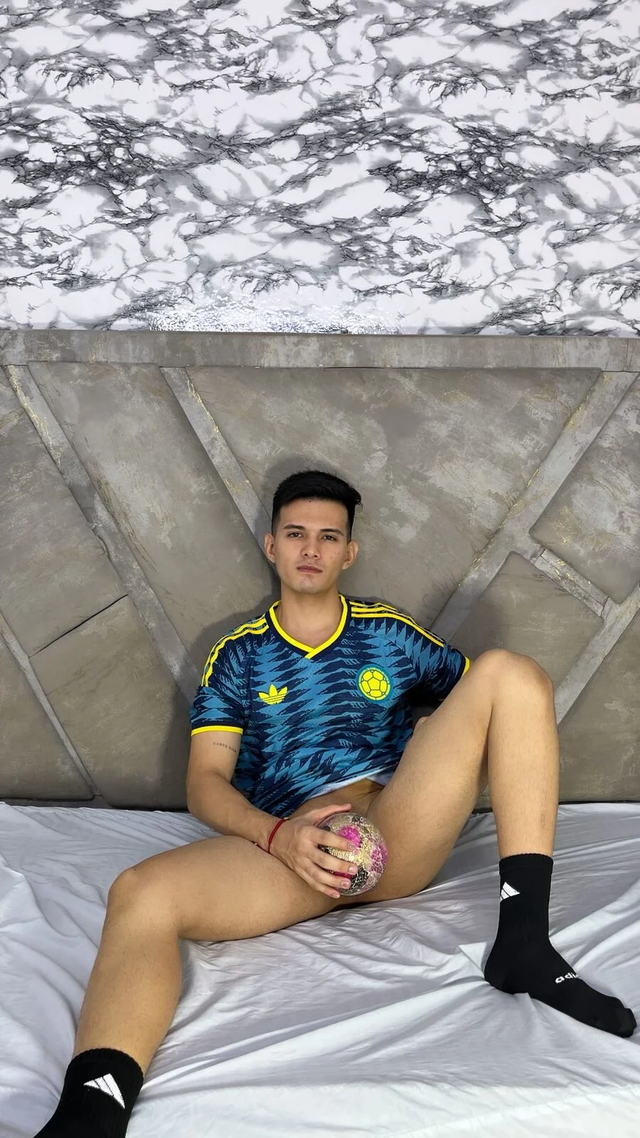 XXX Porn Photo of Nude GoldenBoyM 39