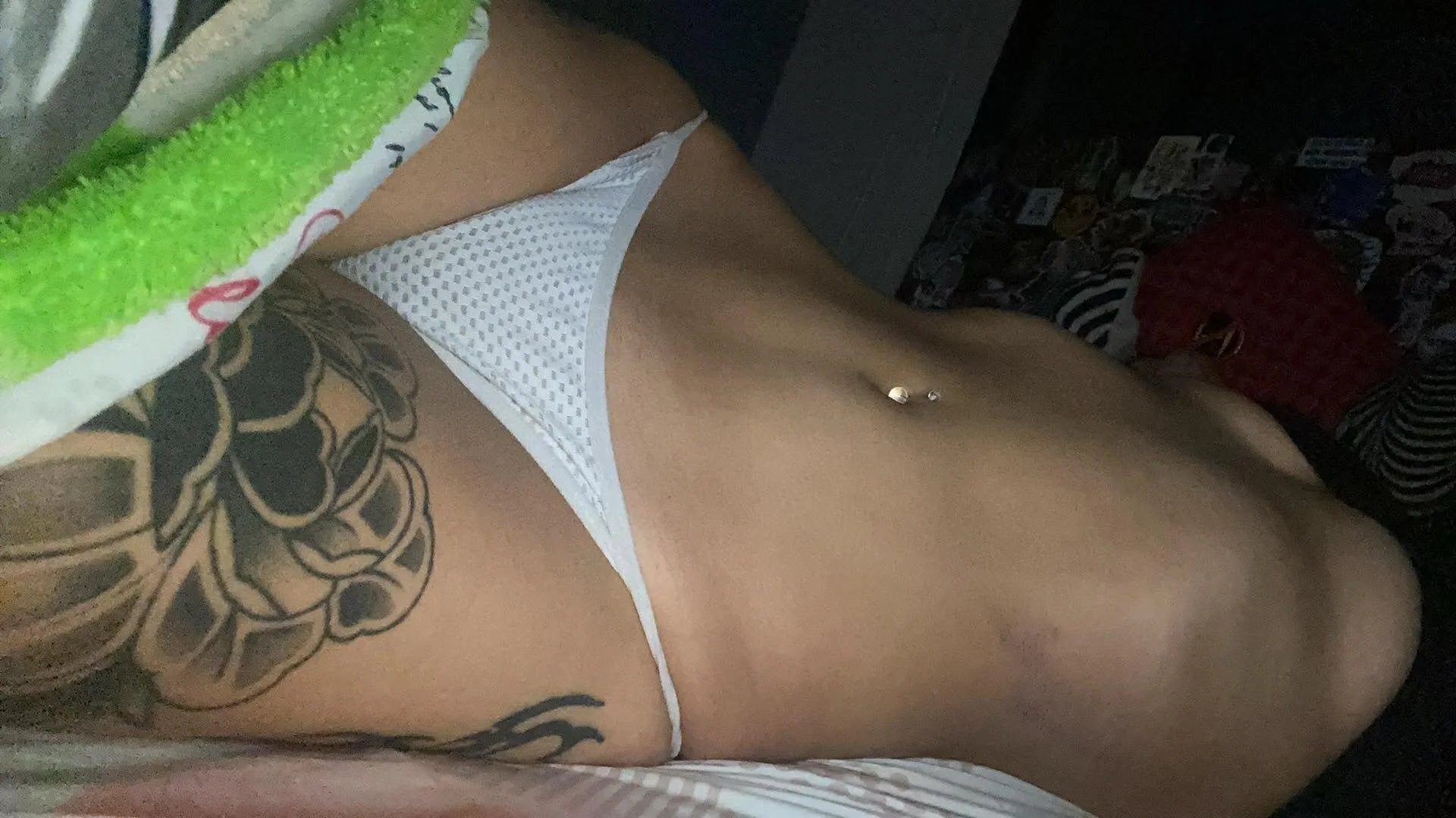 XXX Porn Photo of Nude darkkittyUwU 3