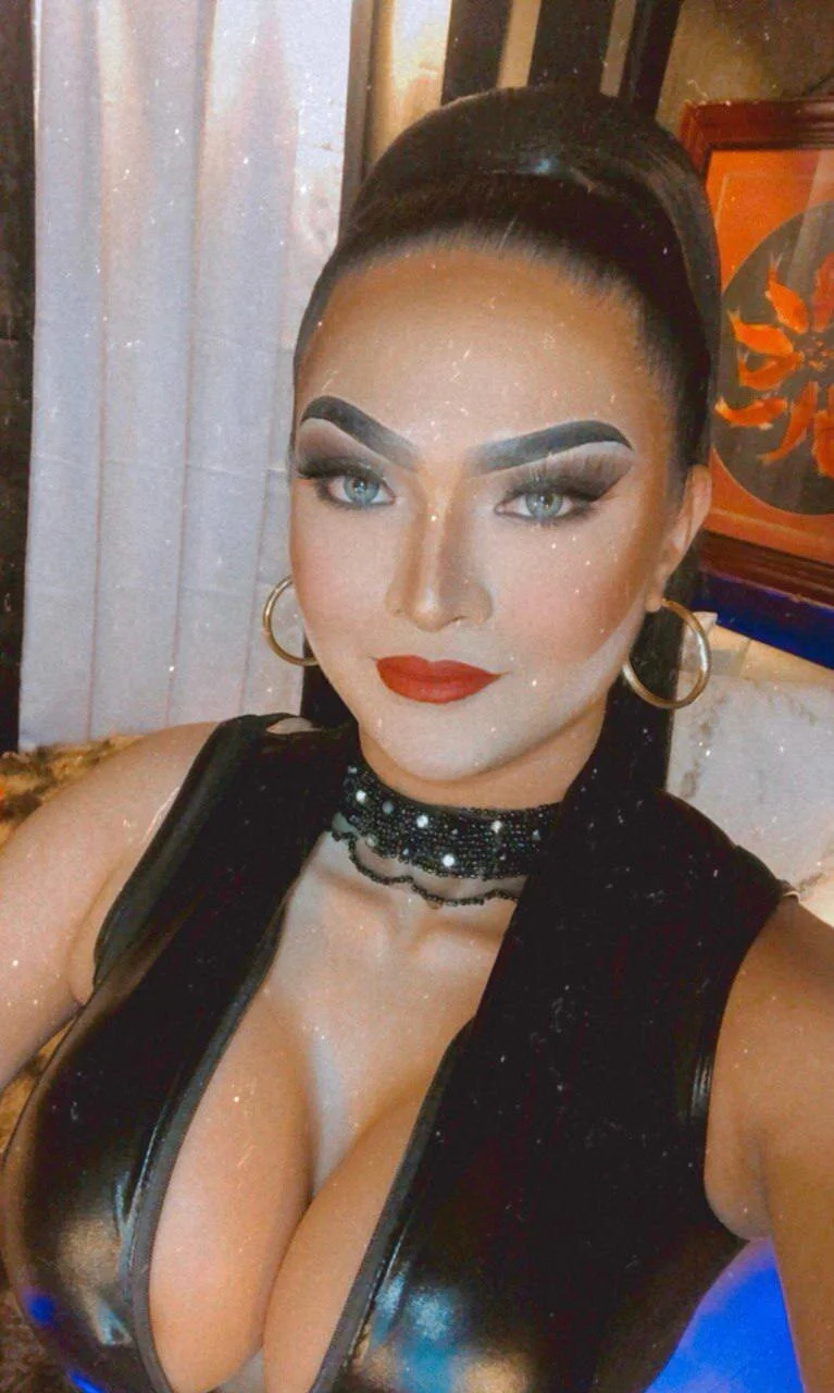 XXX Porn Photo of Nude BigCockValentina 12