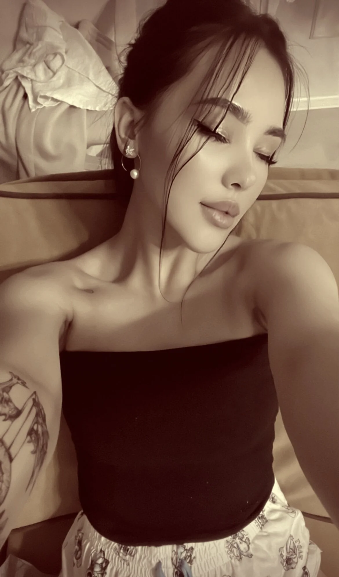 XXX Porn Photo of Nude furry_bear 6