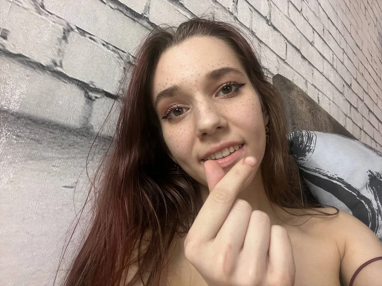 XXX Porn Photo of Nude PetraHambelton 49