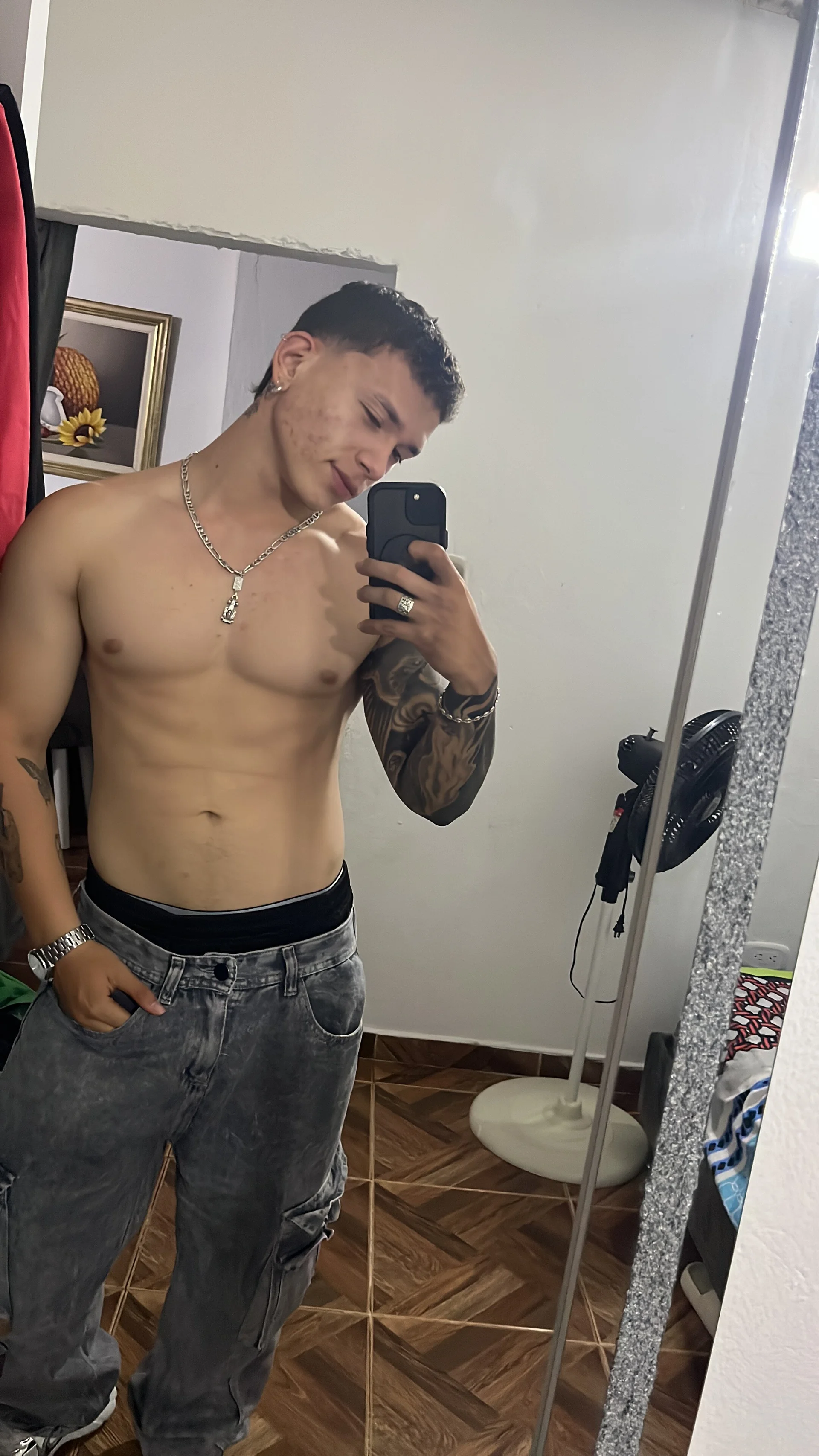 XXX Porn Photo of Nude Thomas_moon 1