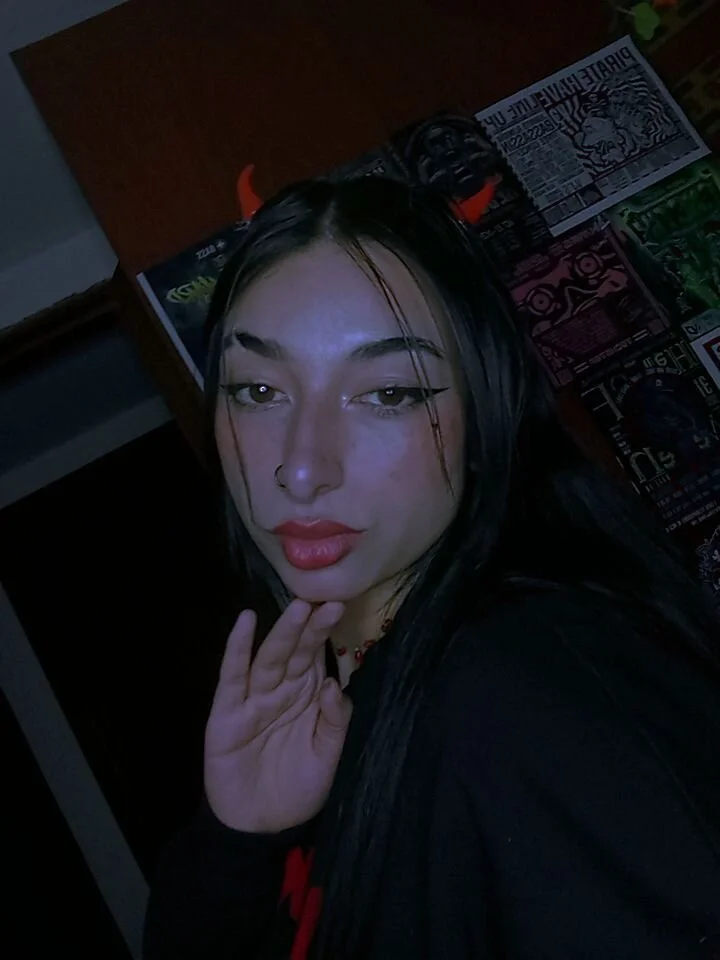 XXX Porn Photo of Nude _weird_sativa 9
