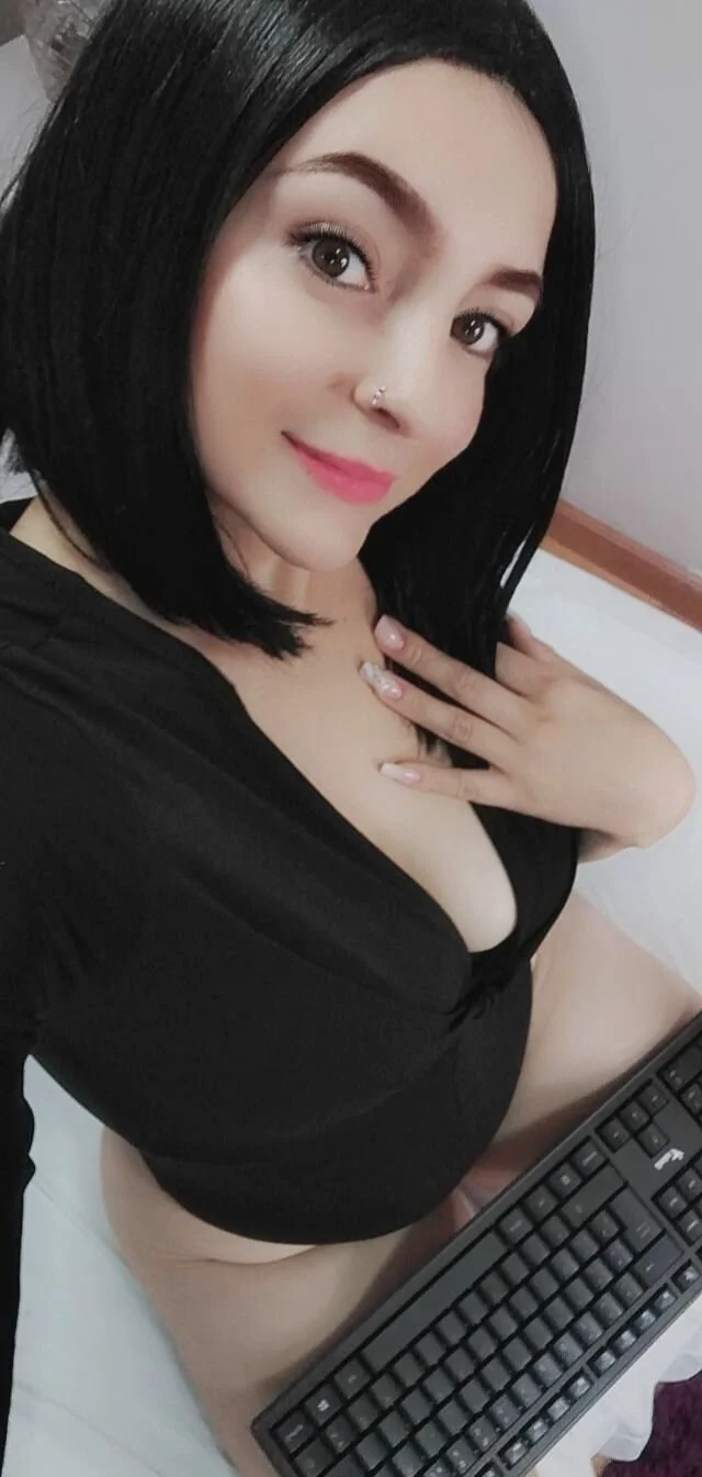 XXX Porn Photo of Nude Kate_bunny_ 3