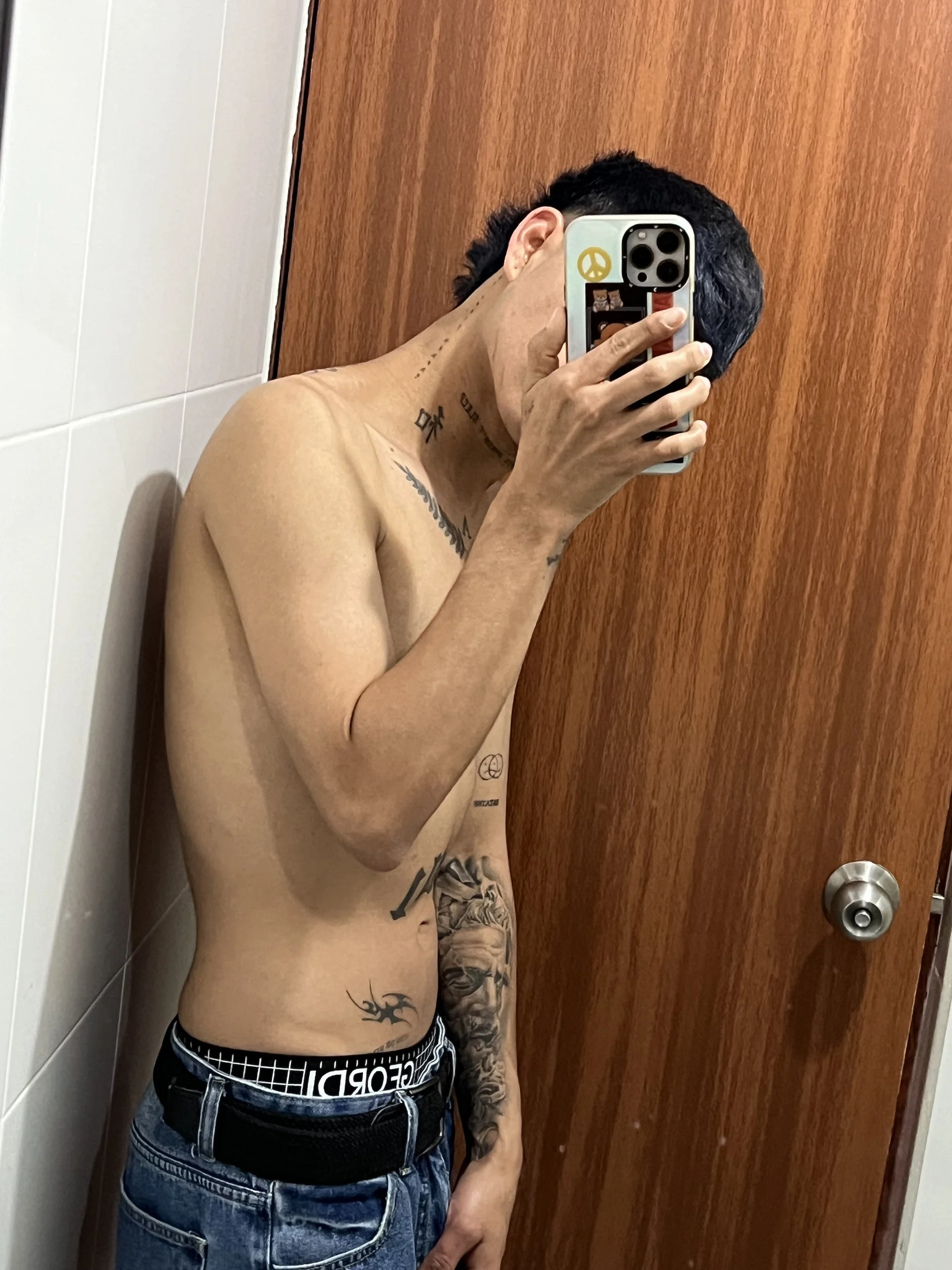 XXX Porn Photo of Nude lukasstrong_ 20