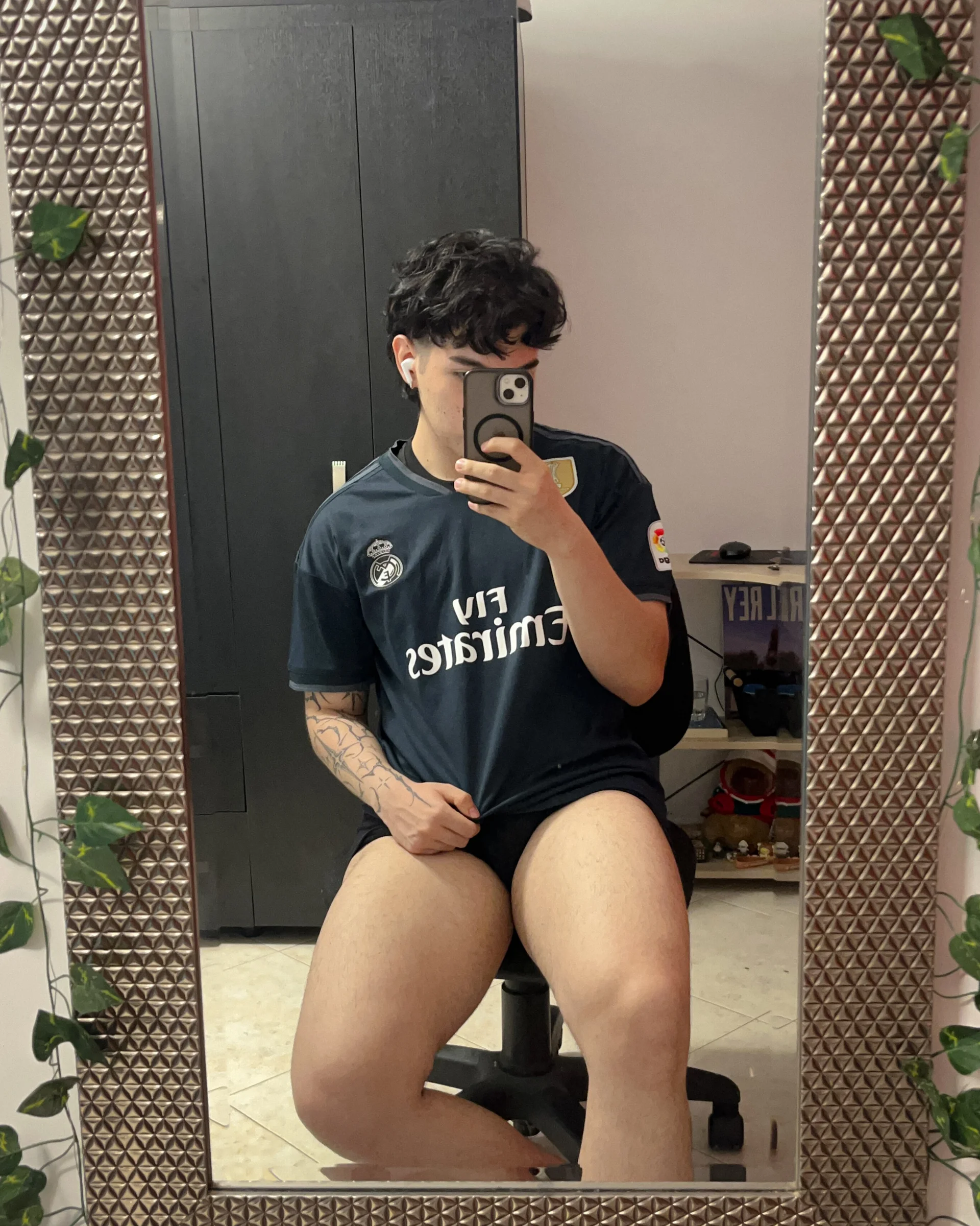 XXX Porn Photo of Nude Milo_Angel 28