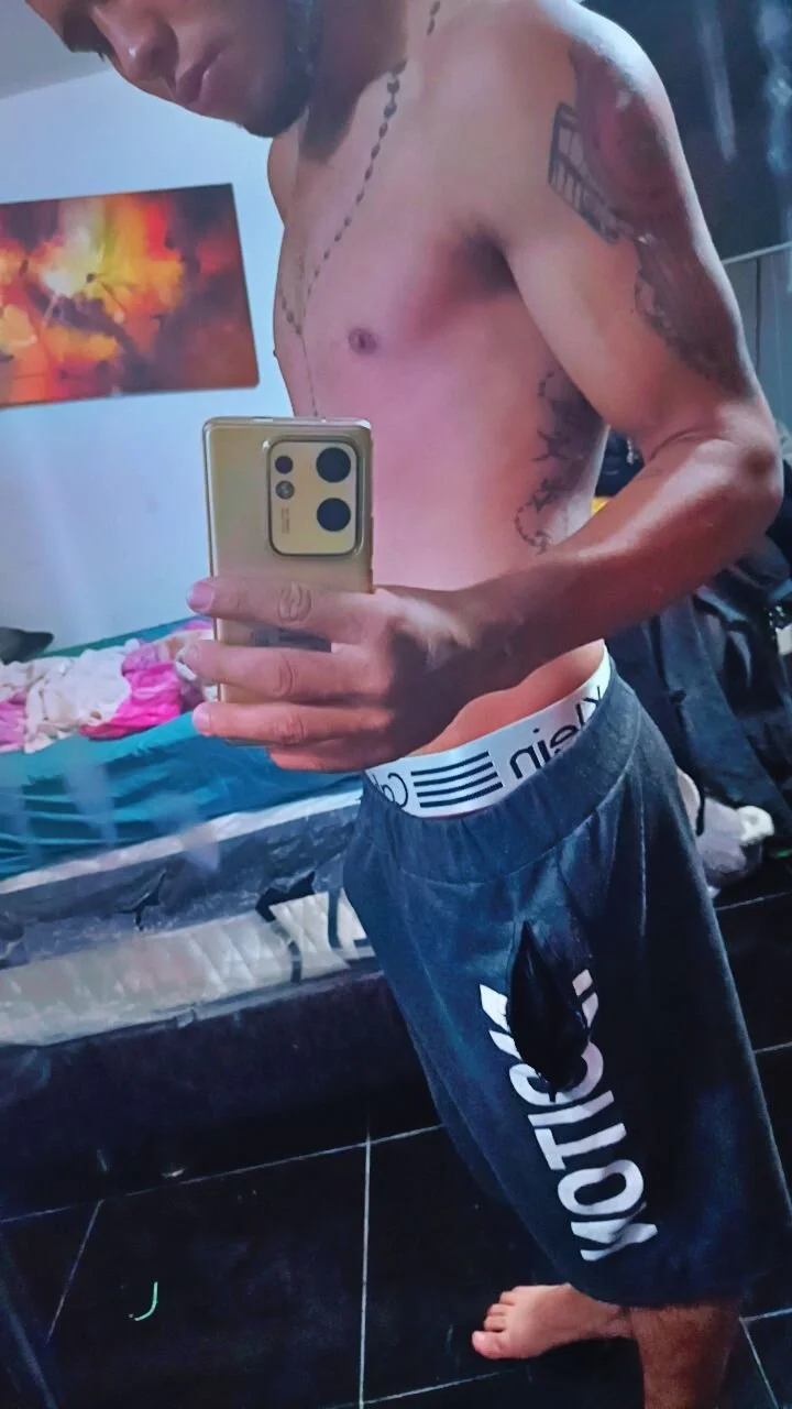 XXX Porn Photo of Nude Fuuk_Men_97 4