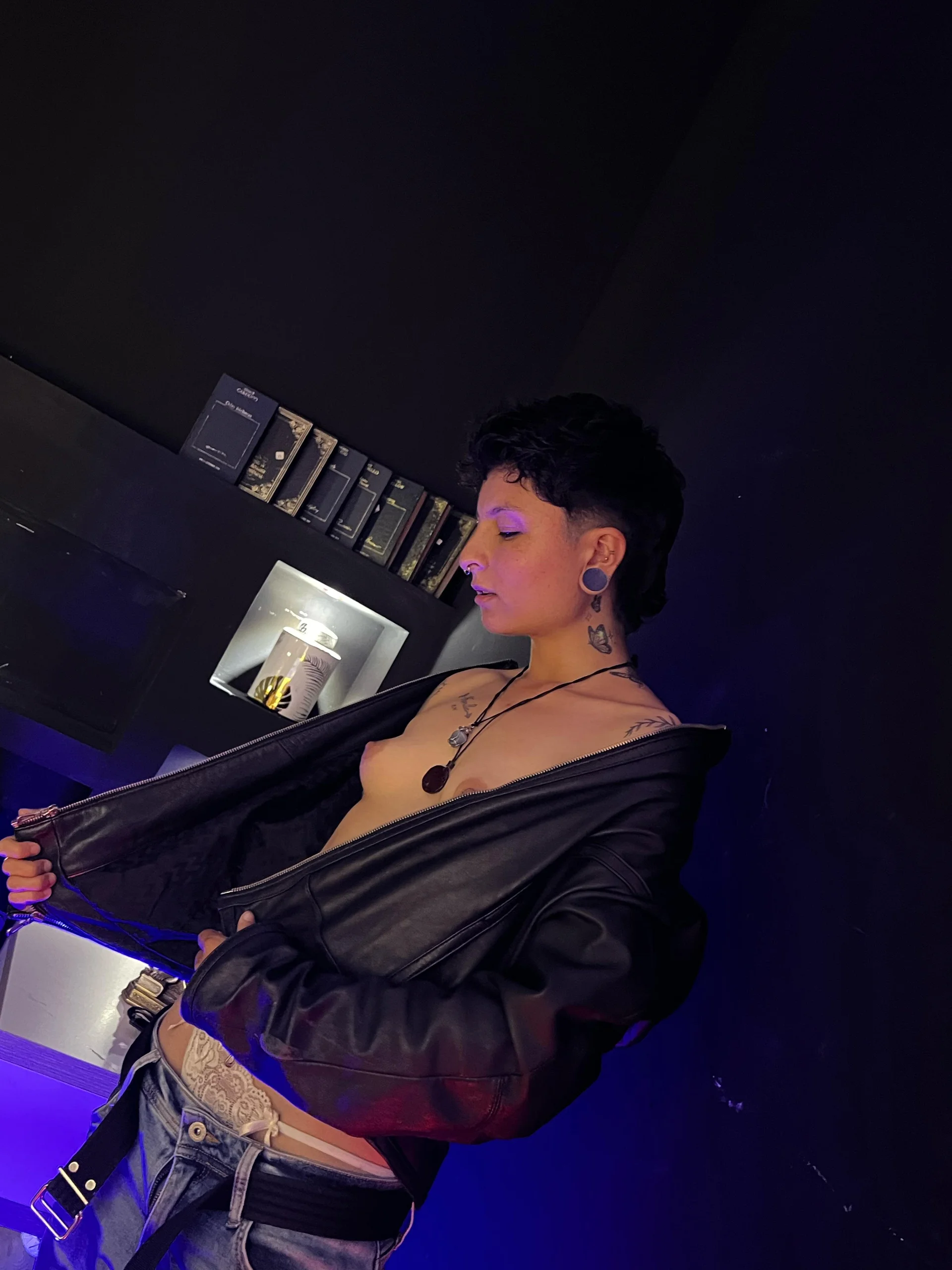 XXX Porn Photo of Nude Zury_Ramirez 6