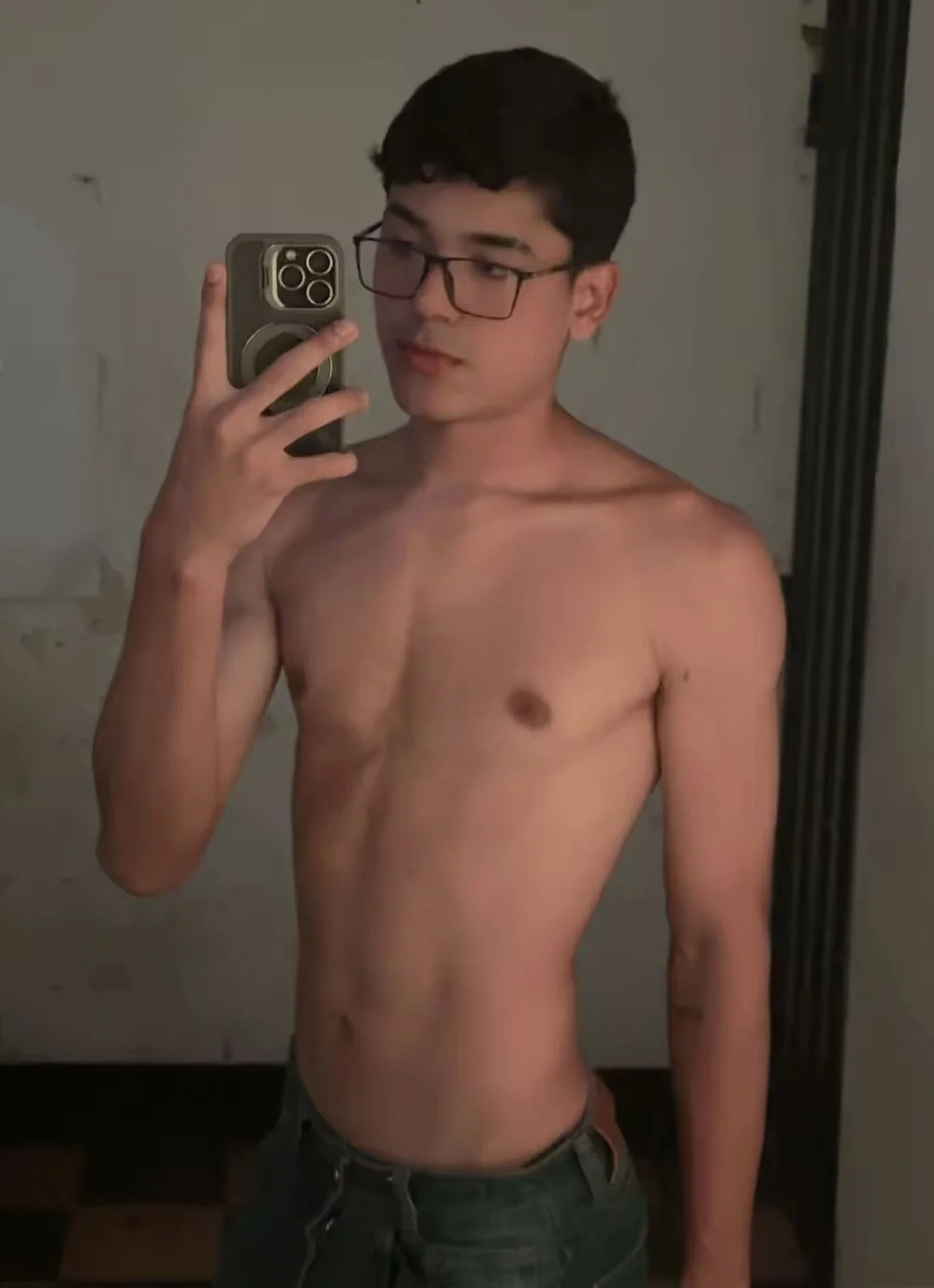 XXX Porn Photo of Nude pabloflaquito23 10