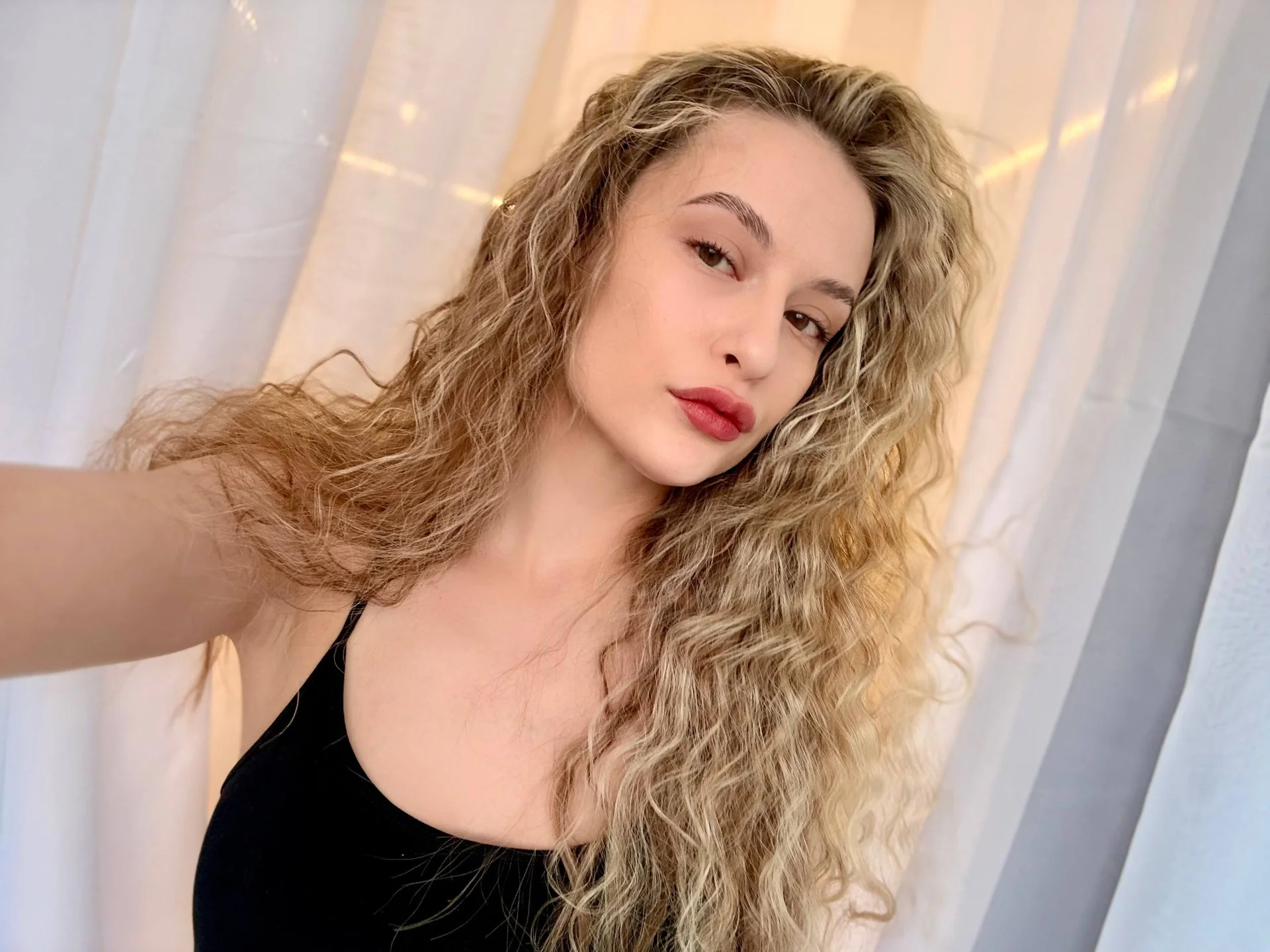 XXX Porn Photo of Nude Mirabella_Shake 23