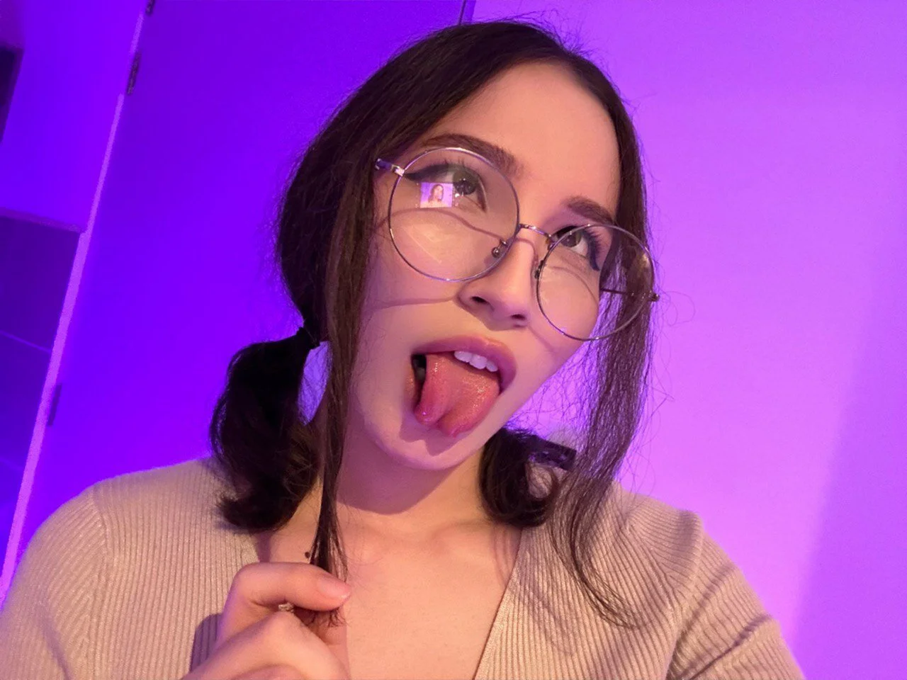 mey_baee