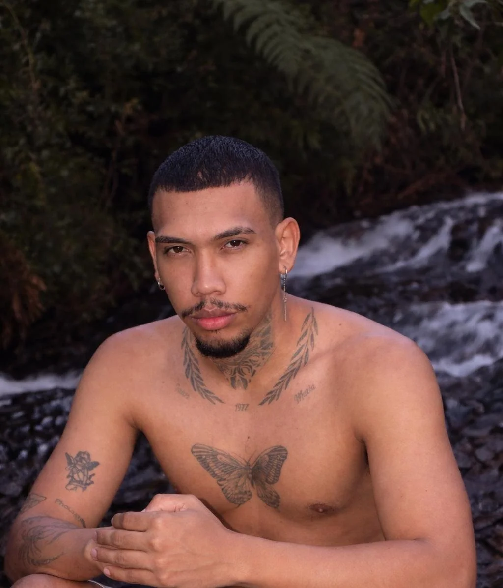 XXX Porn Photo of Nude ThiagoBerry 19