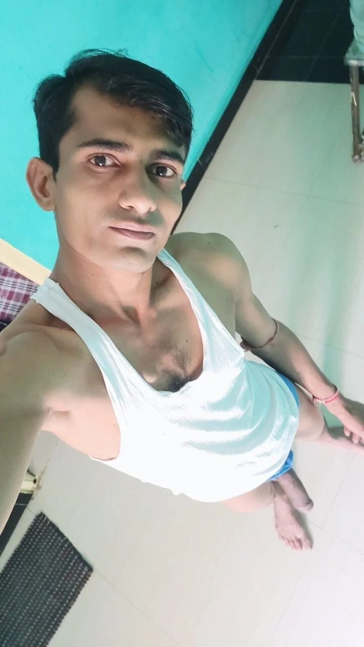 XXX Porn Photo of Nude Desiking1 13