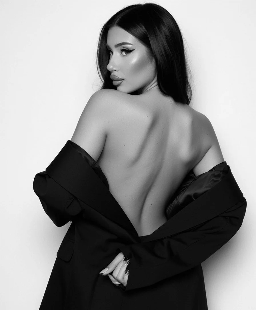 XXX Porn Photo of Nude qsstess 8