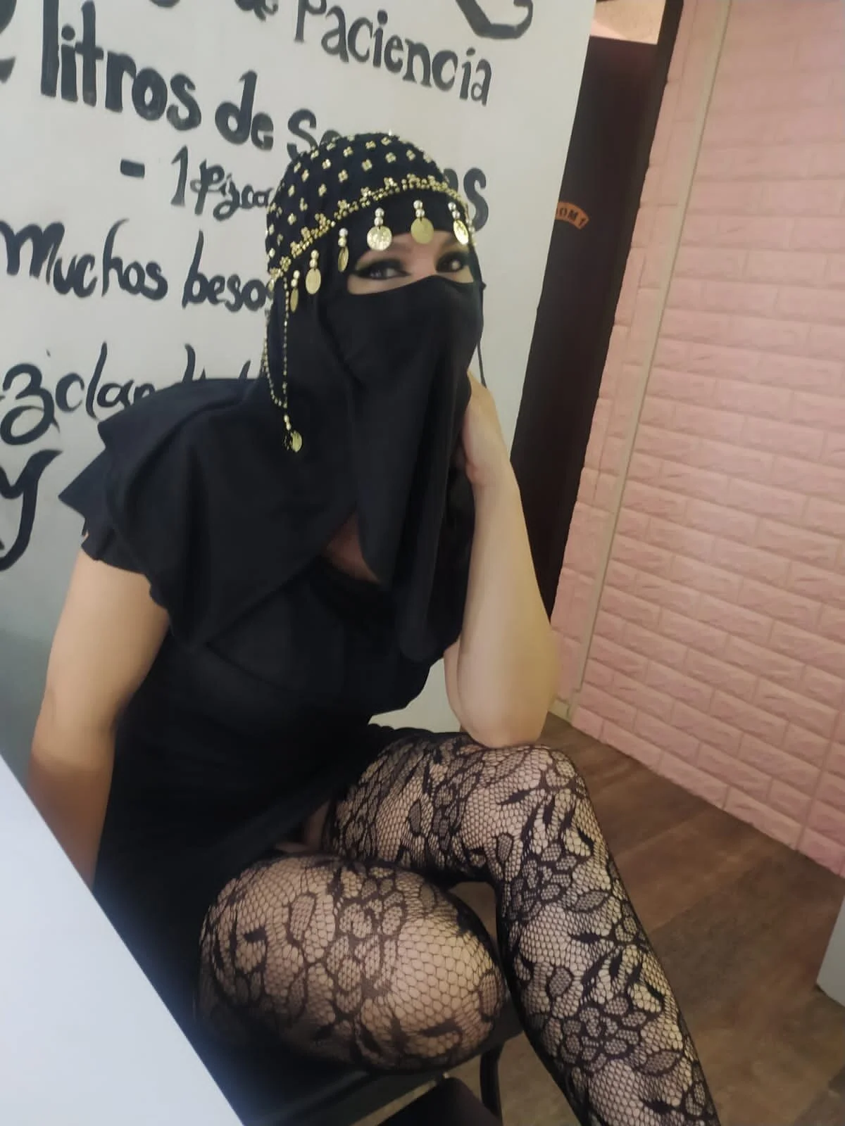 XXX Porn Photo of Nude evelyn__salah 7